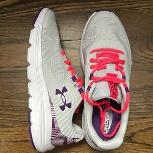 Girls Under Armour OutHustle Sneakers.